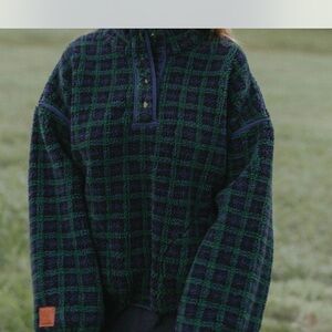 Cozy Green and Navy Plaid Pullover